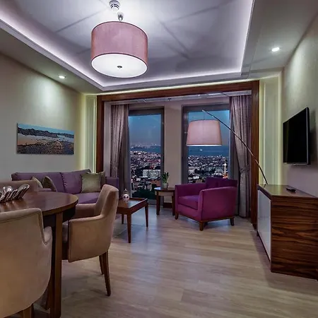 Doubletree By Hilton Istanbul Topkapi Exterior photo