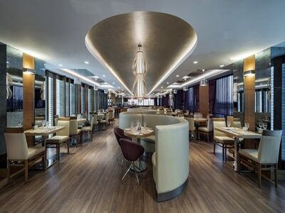 Отель Doubletree By Hilton Topkapi 5*